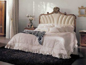 Luxury 2012 Bett 2328