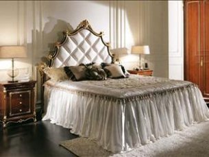 Luxury 2012 Bett 2418