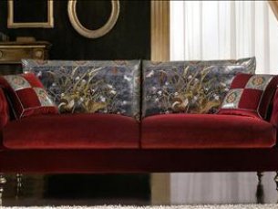 Alta Classe Gold Sofa Carnaby